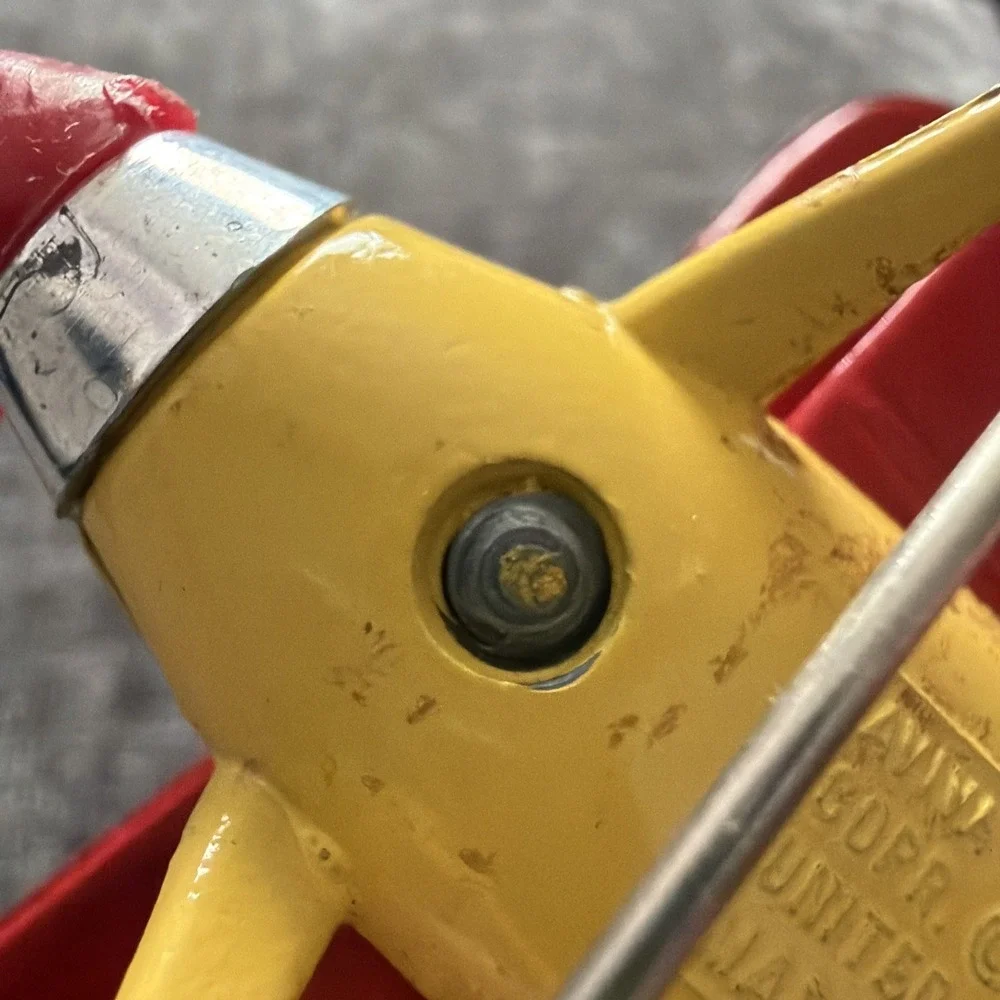 Aviva note propeller